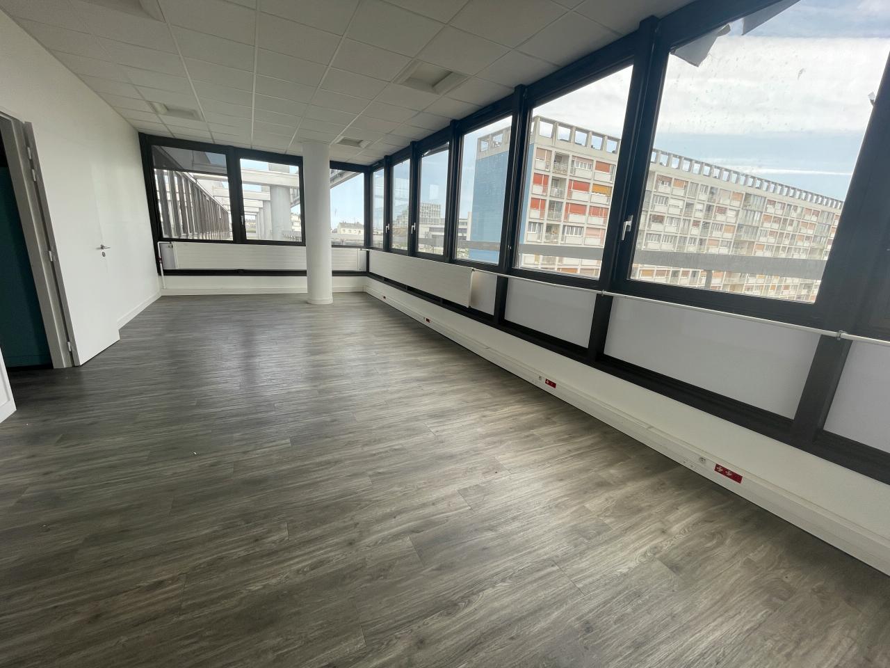 Bureau Rennes 640m² Location bureau Rennes Ille-et-Vilaine OLBUR2533653 3